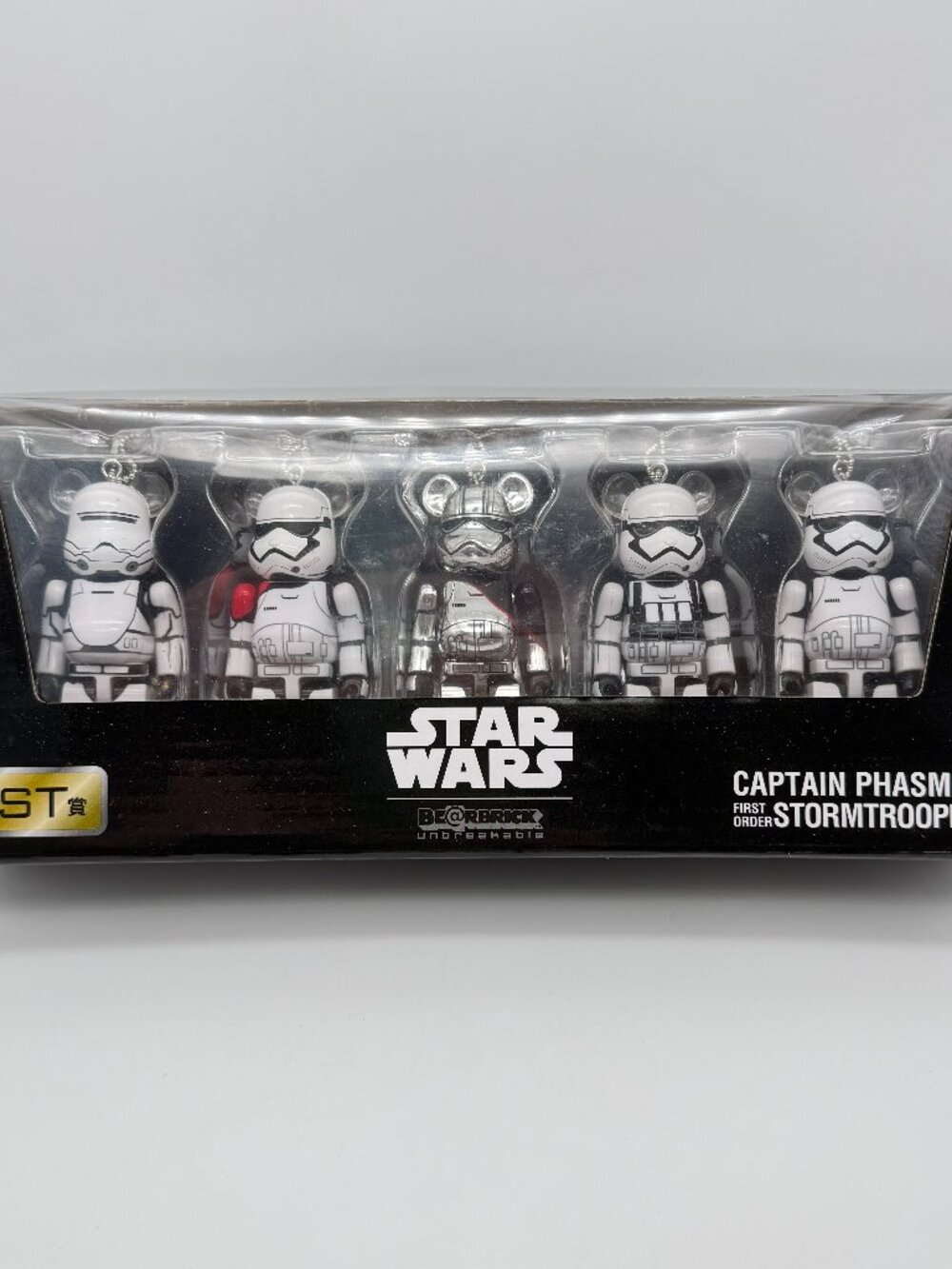 Bearbrick Star Wars Captain Phasma & First Order Stormtroopers 5-Pack